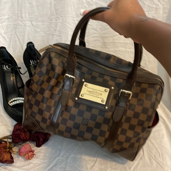 🐻🤎Louis Vuitton Brown Purse🤎🐻 - Picture 8 of 9